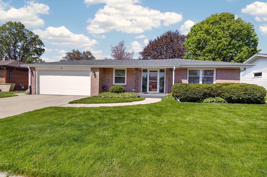 116 Virginia STREET, Racine, WI 53405
