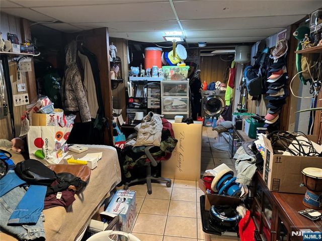 15 E Barbour Street, Haledon, NJ 07508