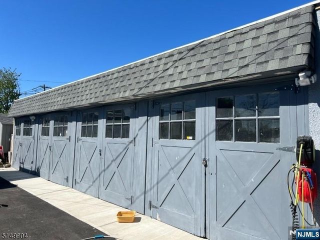 15 E Barbour Street, Haledon, NJ 07508