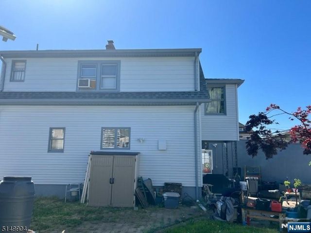 15 E Barbour Street, Haledon, NJ 07508