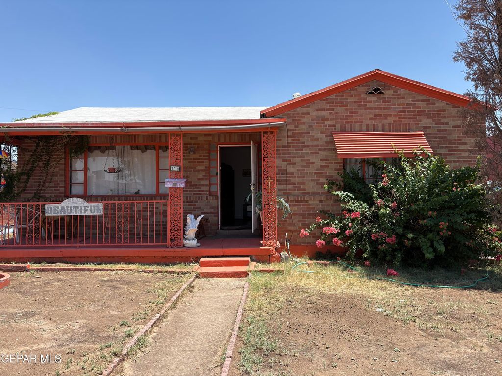 7079 CANARY, El Paso, TX 79915