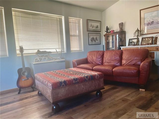 22 Sagebrush Avenue, Salmon, ID 83467