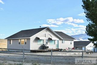 22 Sagebrush Avenue, Salmon, ID 83467