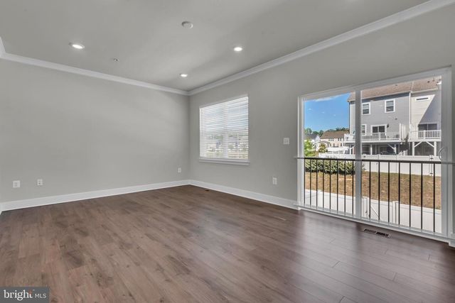5754 FREDERICK DOUGLASS PL, White Plains, MD 20695
