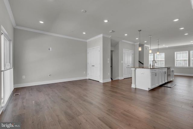 5754 FREDERICK DOUGLASS PL, White Plains, MD 20695