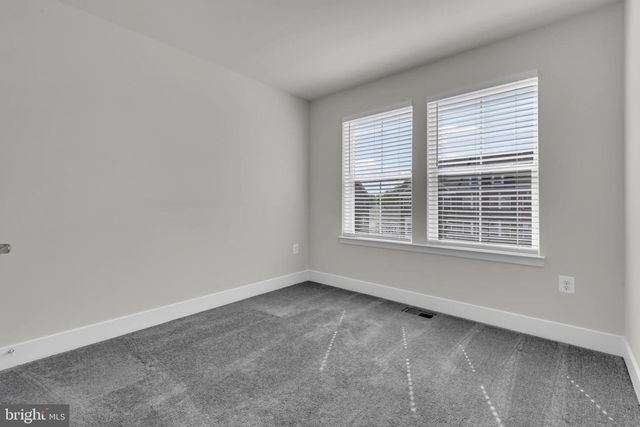 5754 FREDERICK DOUGLASS PL, White Plains, MD 20695