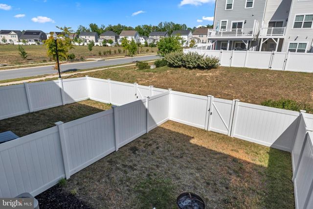 5754 FREDERICK DOUGLASS PL, White Plains, MD 20695