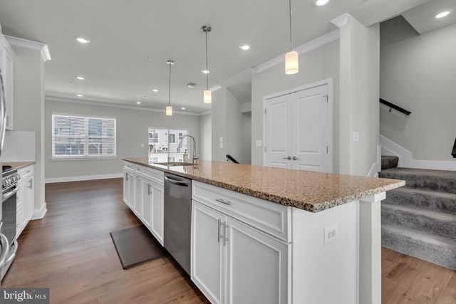 5754 FREDERICK DOUGLASS PL, White Plains, MD 20695