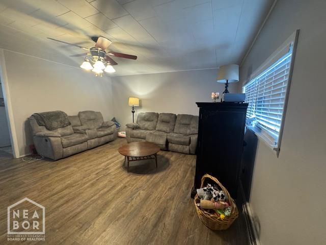 212 Park St, Corning, AR 72422