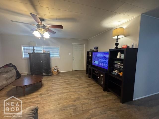 212 Park St, Corning, AR 72422