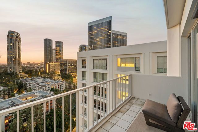 2170 Century Parkway 2107, Los Angeles, CA 90067