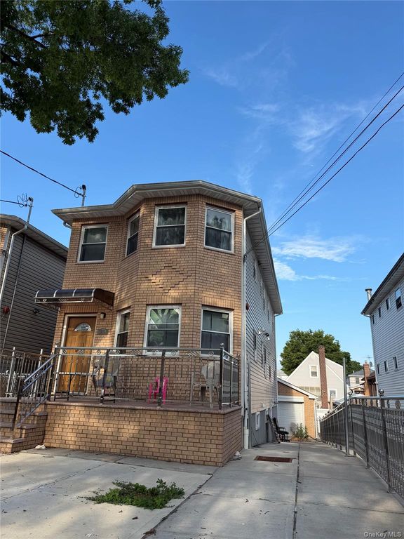 130-13 inwood Street, South Ozone Park, NY 11436 — exterior
