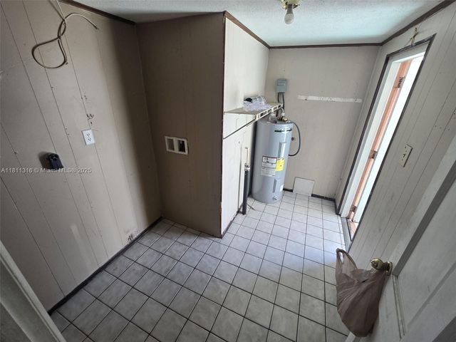 1521 Richmond Road, Lakeland, FL 33805