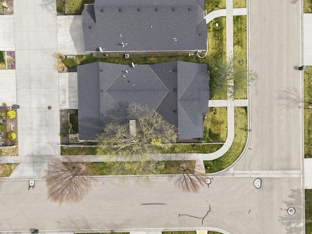 816 E Tallinn St., Meridian, ID 83646