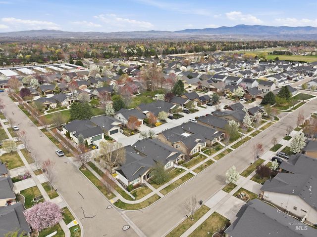 816 E Tallinn St., Meridian, ID 83646