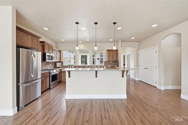 816 E Tallinn St., Meridian, ID 83646