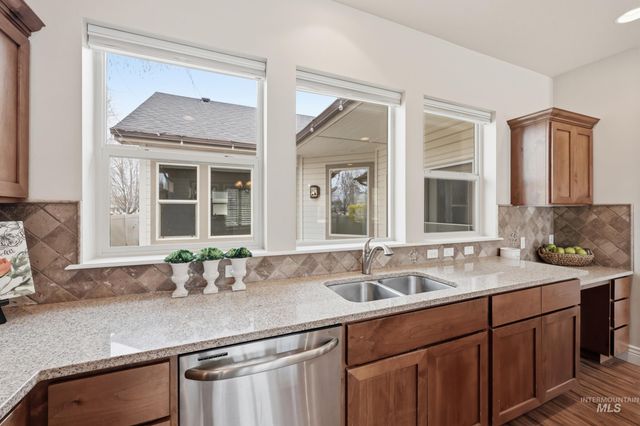 816 E Tallinn St., Meridian, ID 83646