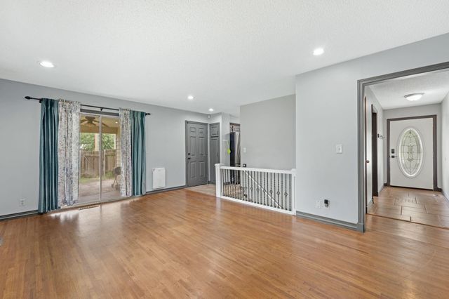 501 N Cindy St, Goddard, KS 67052