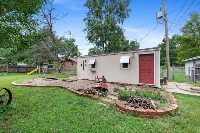 501 N Cindy St, Goddard, KS 67052