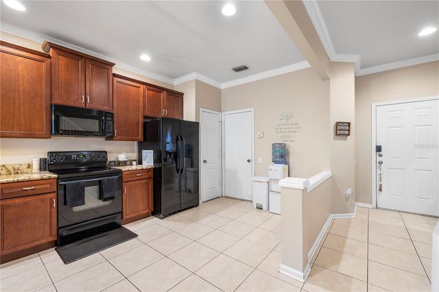 26645 CASTLEVIEW WAY, Wesley Chapel, FL 33544