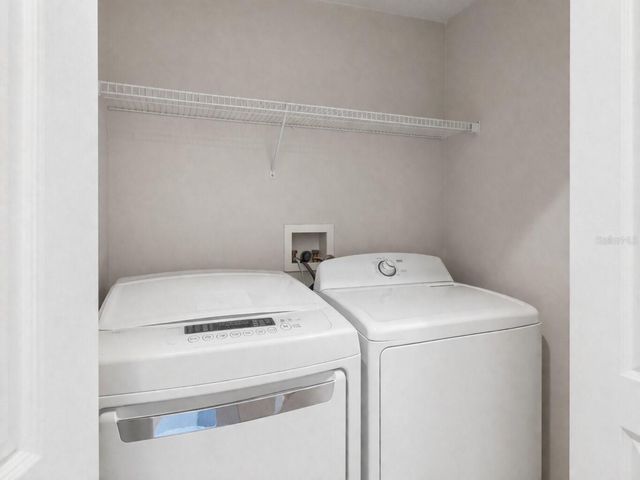 26645 CASTLEVIEW WAY, Wesley Chapel, FL 33544