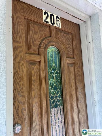 4429 Steuben Road 206, Lower Nazareth Twp, PA 18020