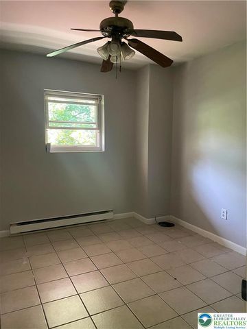 4429 Steuben Road 206, Lower Nazareth Twp, PA 18020