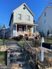 1807 SUTTON AVE, Baltimore, MD 21227