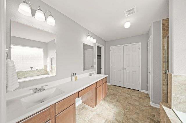 2306 Emerald Stone Court, Pearland, TX 77581