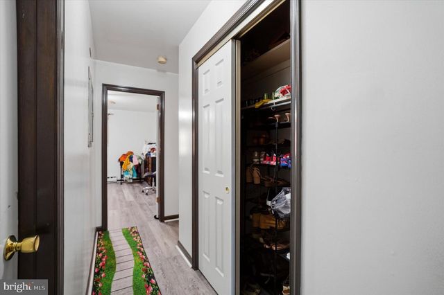350 ELMHURST AVE, Sellersville, PA 18960