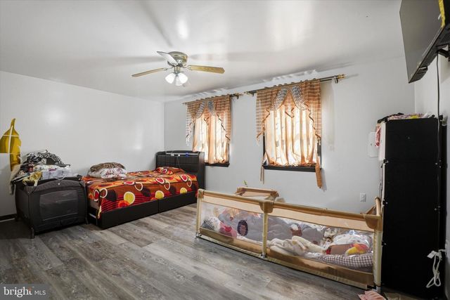 350 ELMHURST AVE, Sellersville, PA 18960