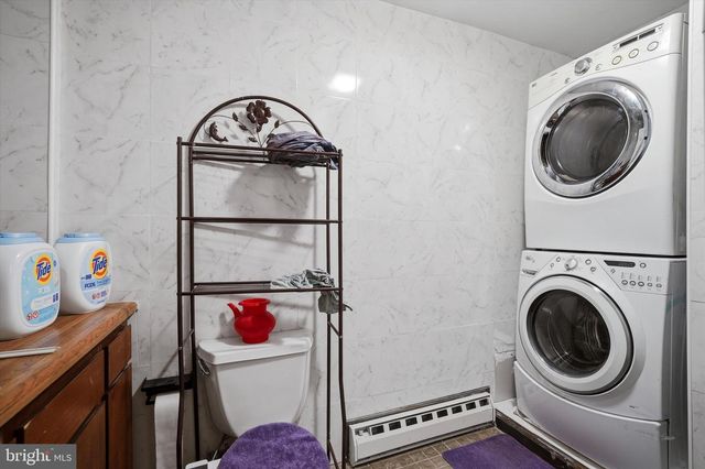 350 ELMHURST AVE, Sellersville, PA 18960