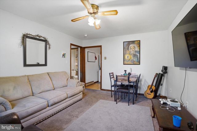 350 ELMHURST AVE, Sellersville, PA 18960
