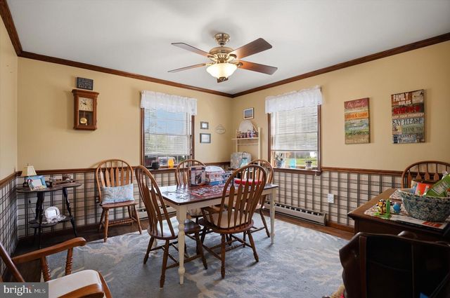 350 ELMHURST AVE, Sellersville, PA 18960