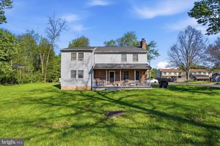 350 ELMHURST AVE, Sellersville, PA 18960