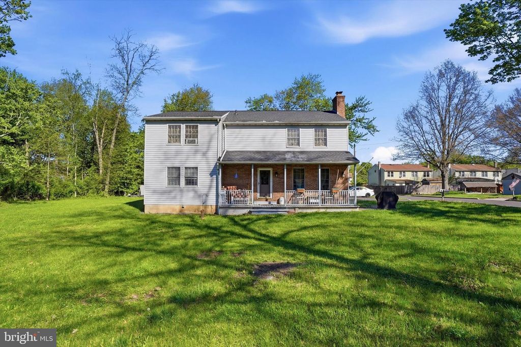 350 ELMHURST AVE, Sellersville, PA 18960