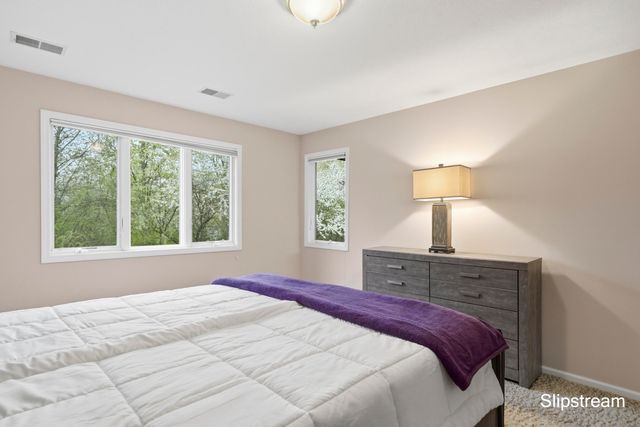 4302 Sabal Pointe Drive SE, Grand Rapids, MI 49546