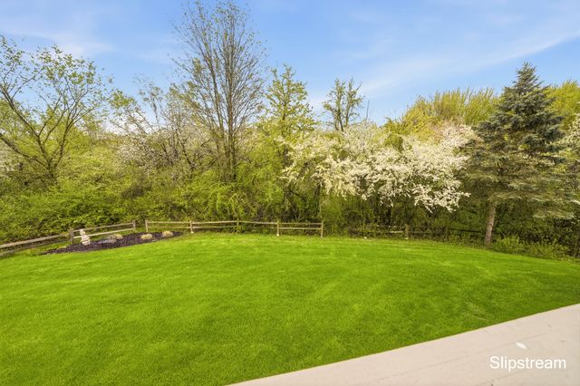 4302 Sabal Pointe Drive SE, Grand Rapids, MI 49546