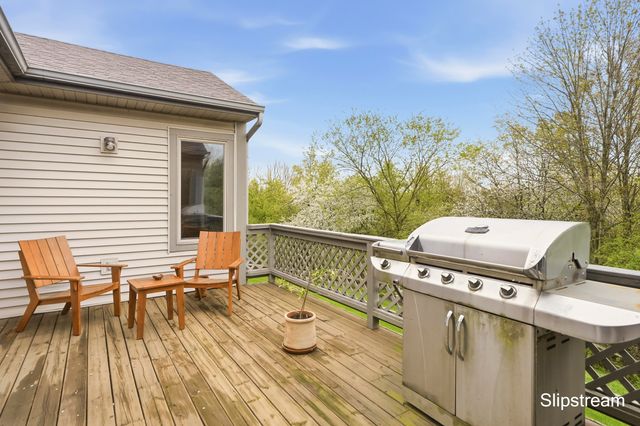 4302 Sabal Pointe Drive SE, Grand Rapids, MI 49546