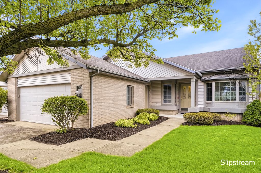 4302 Sabal Pointe Drive SE, Grand Rapids, MI 49546