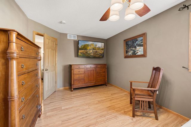 18265 Kerrville Trail 309, Lakeville, MN 55044