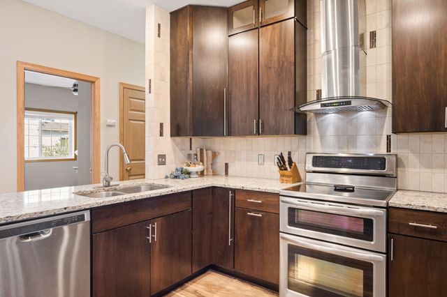 18265 Kerrville Trail 309, Lakeville, MN 55044