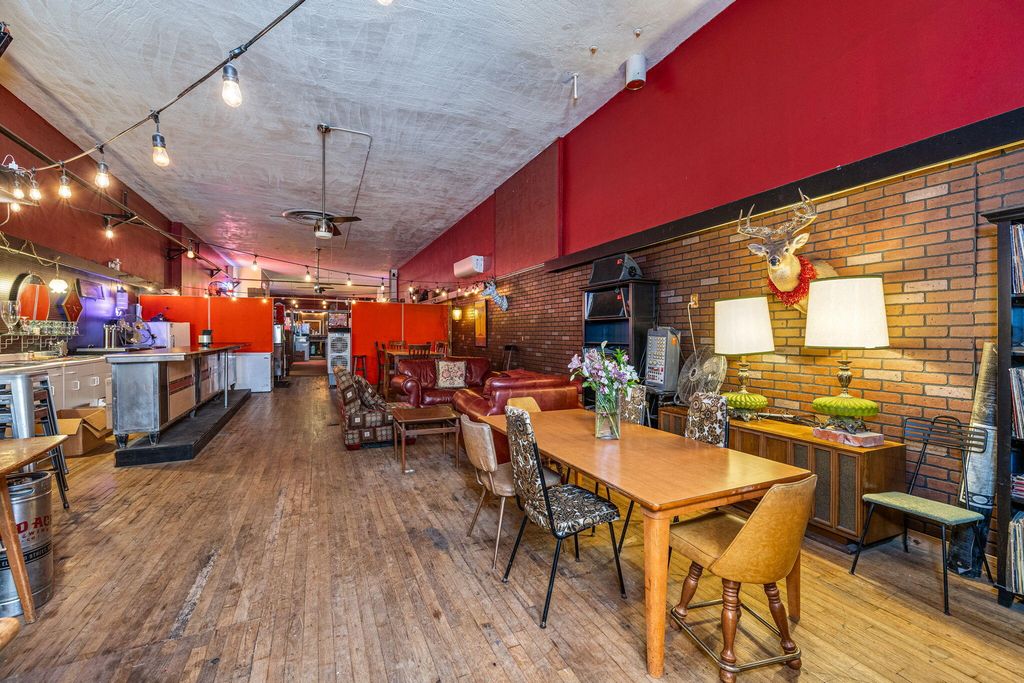 Image 25 of property listing at 123 S Chadbourne Street, San Angelo, TX 76903