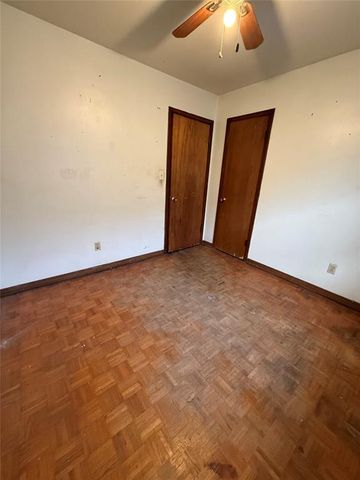 5924 N College Street, Warr Acres, OK 73122