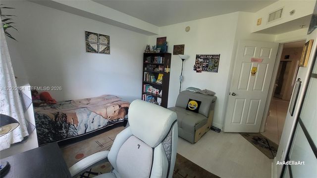 17125 N Bay Rd 3505, Sunny Isles Beach, FL 33160