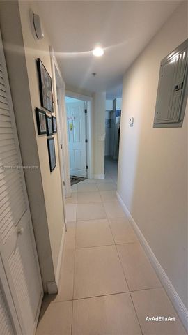 17125 N Bay Rd 3505, Sunny Isles Beach, FL 33160