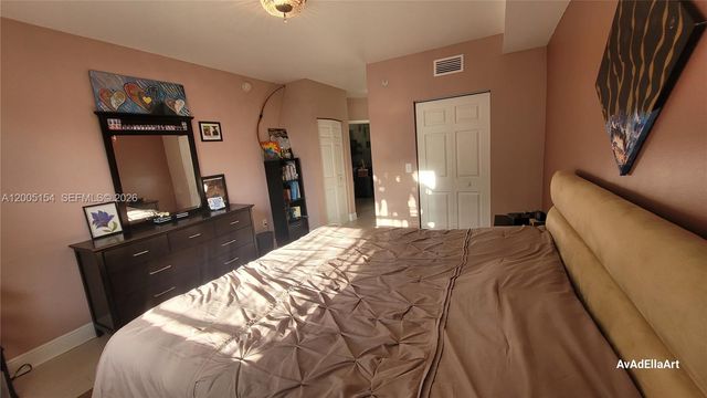 17125 N Bay Rd 3505, Sunny Isles Beach, FL 33160