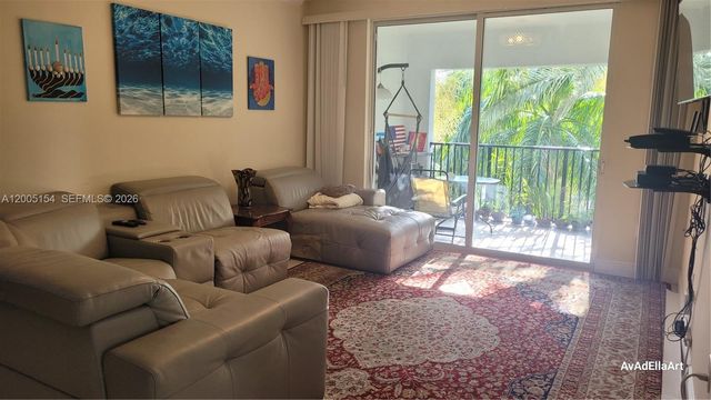 17125 N Bay Rd 3505, Sunny Isles Beach, FL 33160