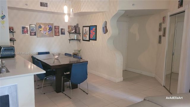 17125 N Bay Rd 3505, Sunny Isles Beach, FL 33160