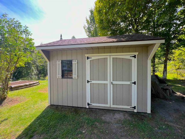 559 Stratton Road, Hardwick, VT 05843